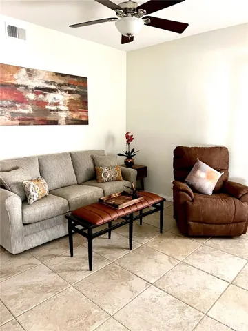 678 Vista Lago Circle N, Palm Desert, California 92211