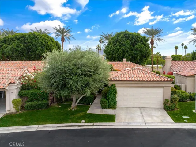 48117 Calle Seranas, La Quinta, California 92253