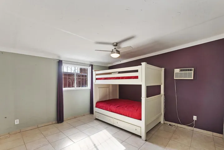 025_Bonus Room