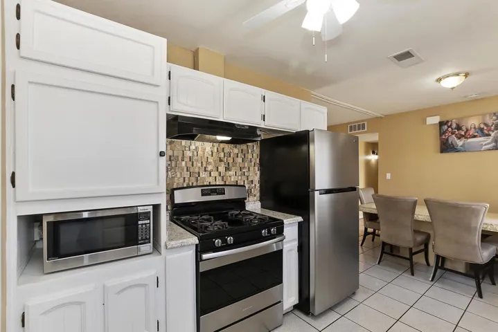 014_Kitchen