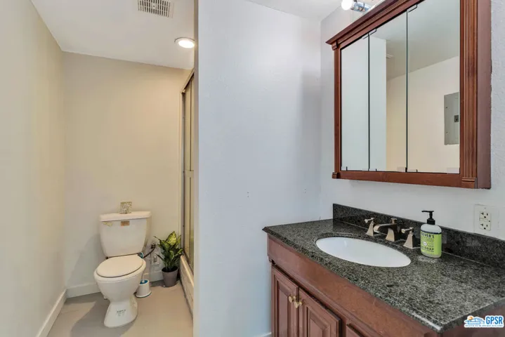 38085 Dorn Road, Cathedral City, California 92234