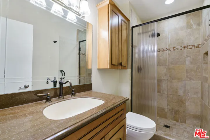 10030 Owensmouth Avenue 77, Chatsworth, California 91311