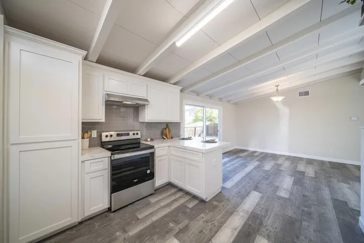 640 Walnut Lane, Hollister, California 95023