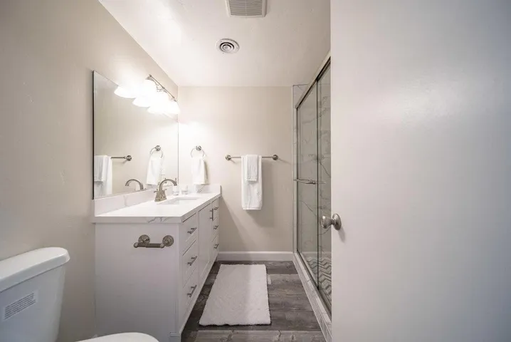 640 Walnut Lane, Hollister, California 95023