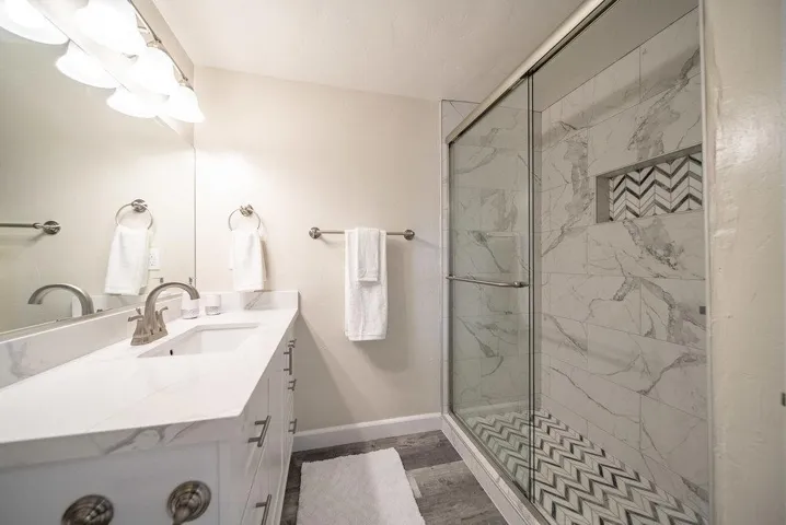 640 Walnut Lane, Hollister, California 95023
