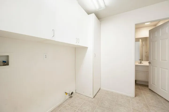36-web-or-mls-BBS_Serena_0123_036