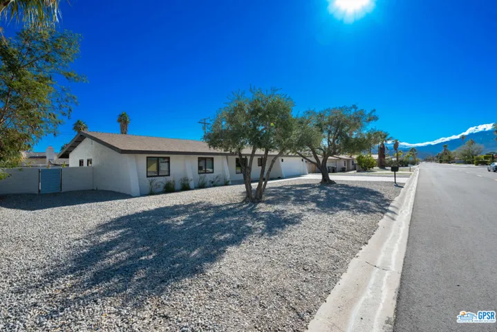 2150 N Cerritos Road, Palm Springs, California 92262