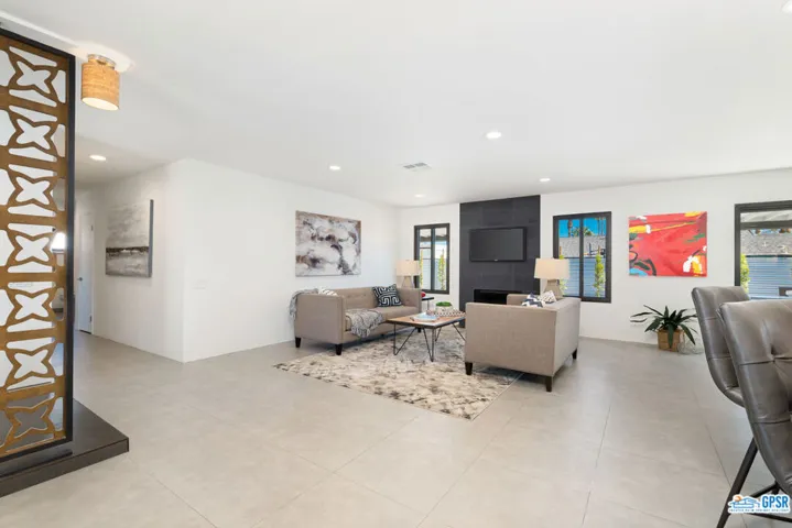 2150 N Cerritos Road, Palm Springs, California 92262
