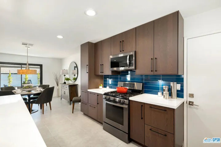 2150 N Cerritos Road, Palm Springs, California 92262