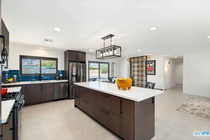 2150 N Cerritos Road, Palm Springs, California 92262