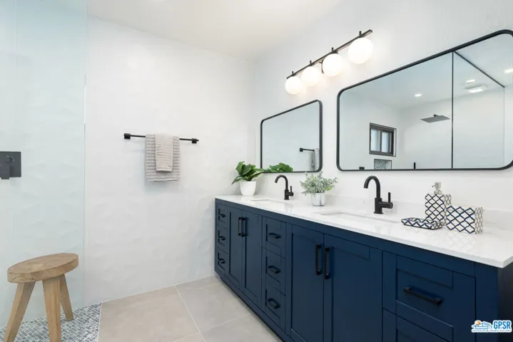 2150 N Cerritos Road, Palm Springs, California 92262