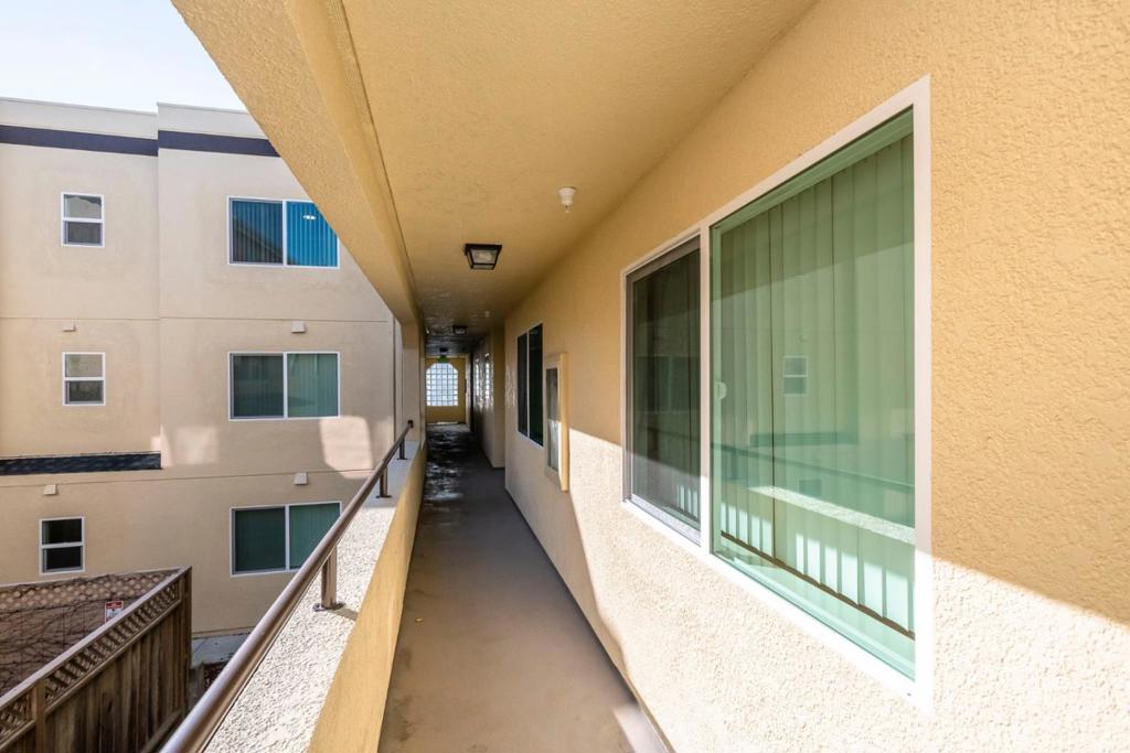 1007 Hemlock Avenue, California home-pic-21