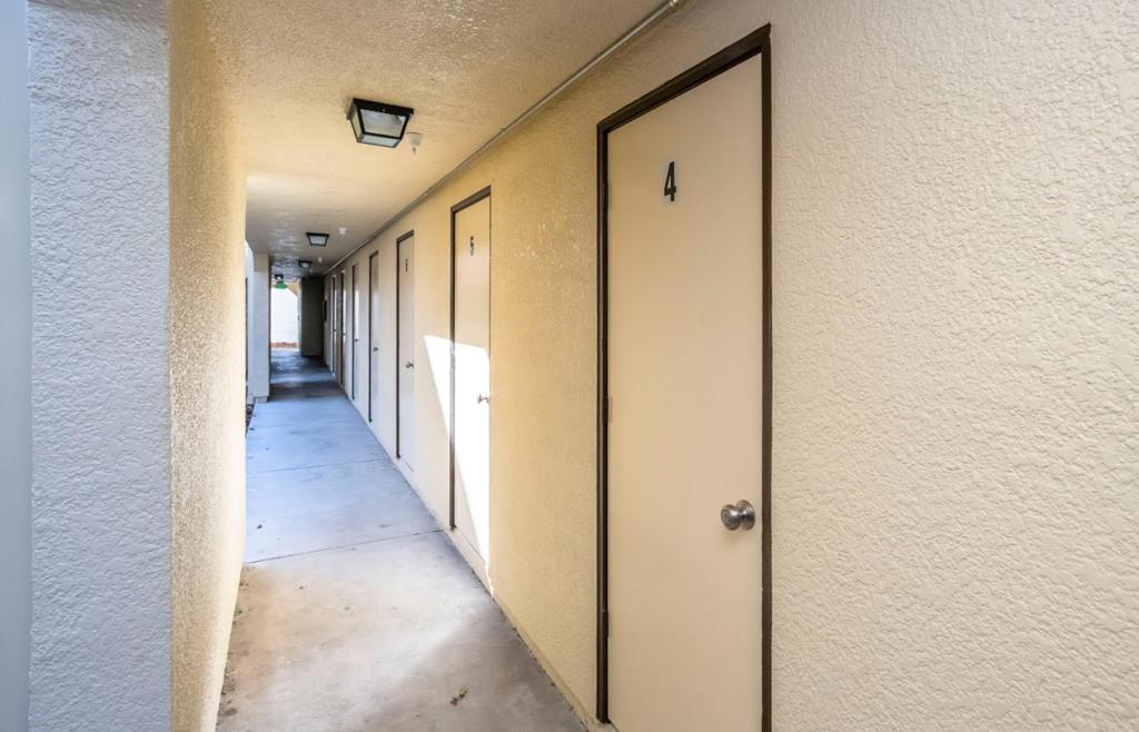 1007 Hemlock Avenue, California home-pic-18
