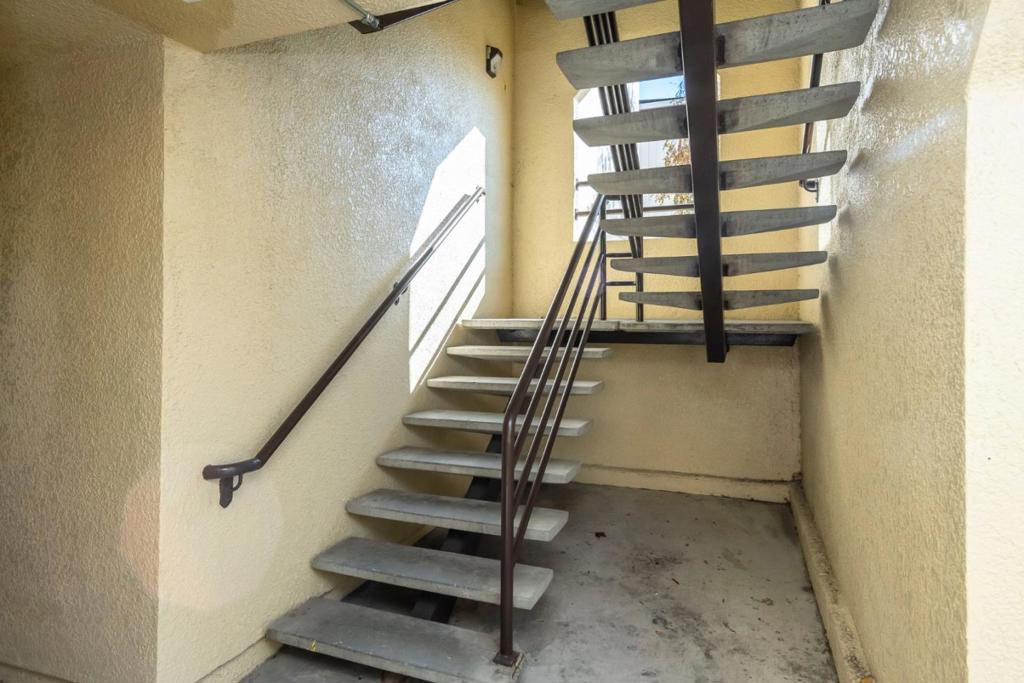 1007 Hemlock Avenue, California home-pic-20
