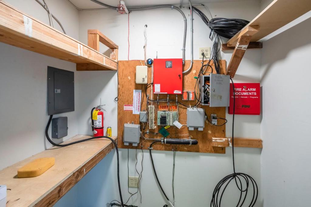1007 Hemlock Avenue, California home-pic-28