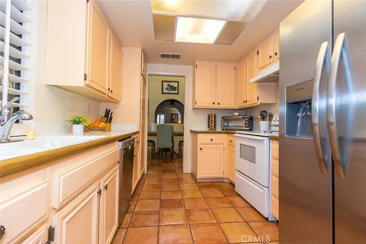 72330 Canyon Lane, Palm Desert, California 92260
