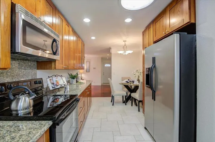 868 San Mateo Court, Sunnyvale, California 94085