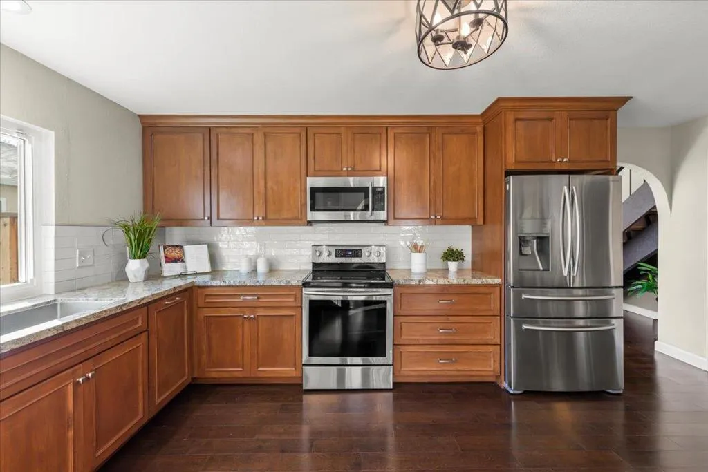4118 Rosenbaum Avenue, California home-pic-0