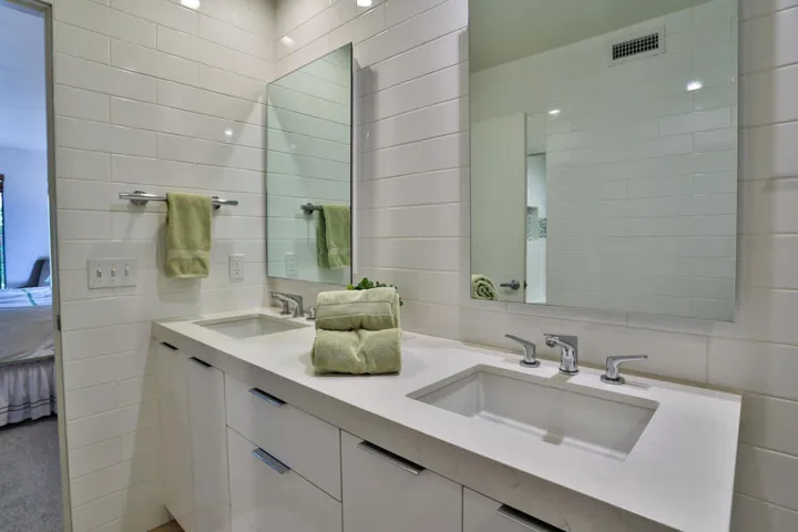 Quartz countertops