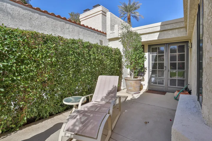 Private master patio