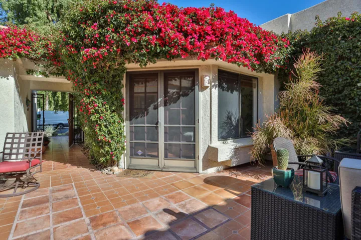 Private casita