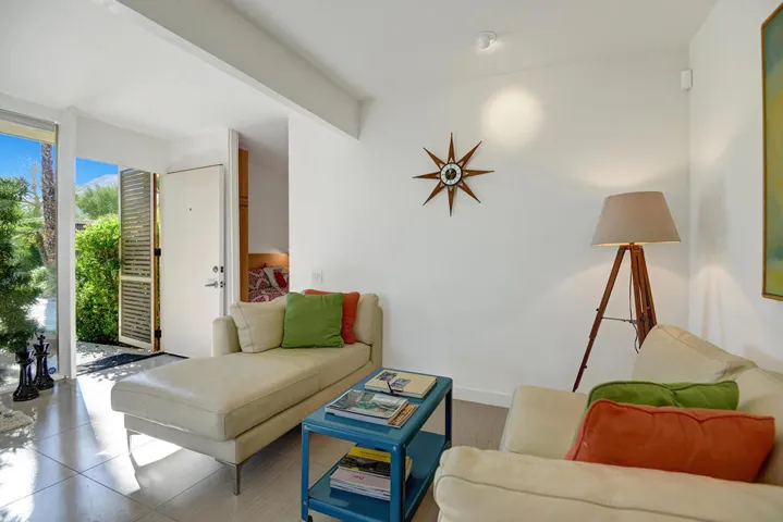 LIVING ROOM CONTINUED.jpg mls