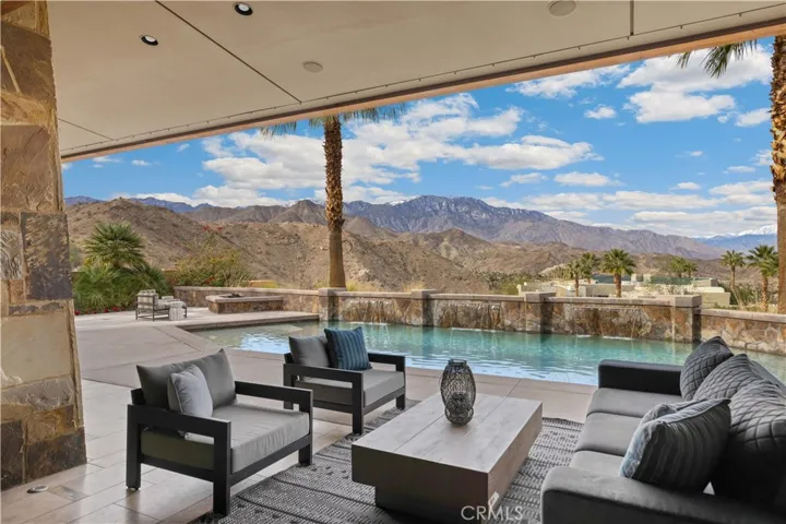 Electric Glass Doors Open to Outside Covered Seating