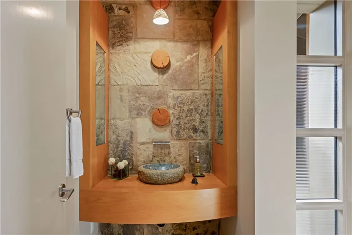 Dramatic Powder Room