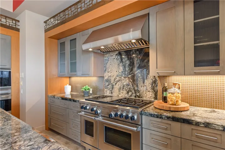 Wolf Stove & 2 Ovens with SS Hood