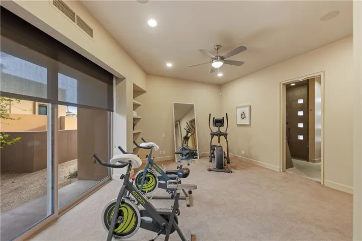 9 Rockcrest Drive, Rancho Mirage, California 92270