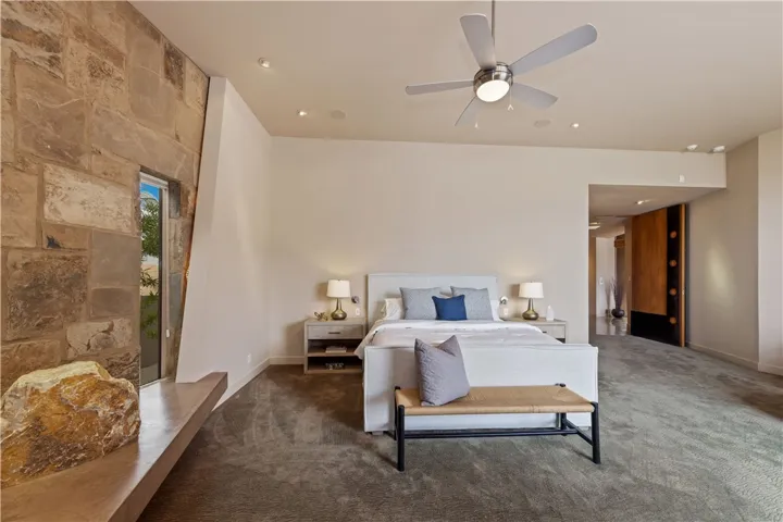 9 Rockcrest Drive, Rancho Mirage, California 92270