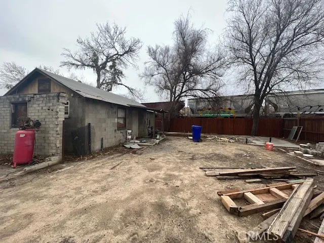 16541 E Street, Victorville, California 92395