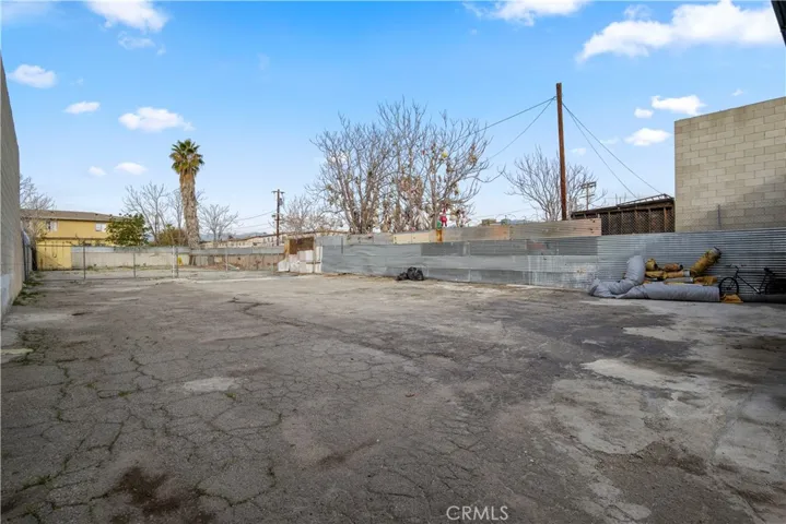11023 Sherman Way, Sun Valley, California 91352