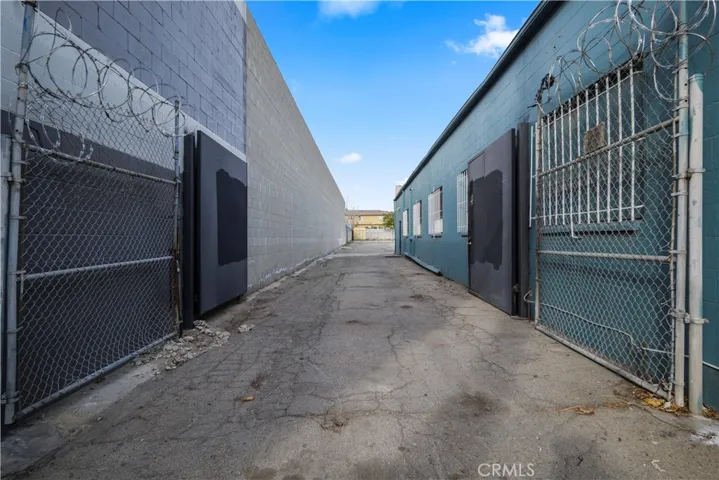 11023 Sherman Way, Sun Valley, California 91352