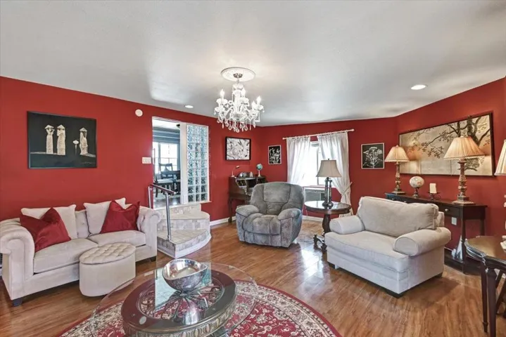 14-51555 Monroe Street 25-14