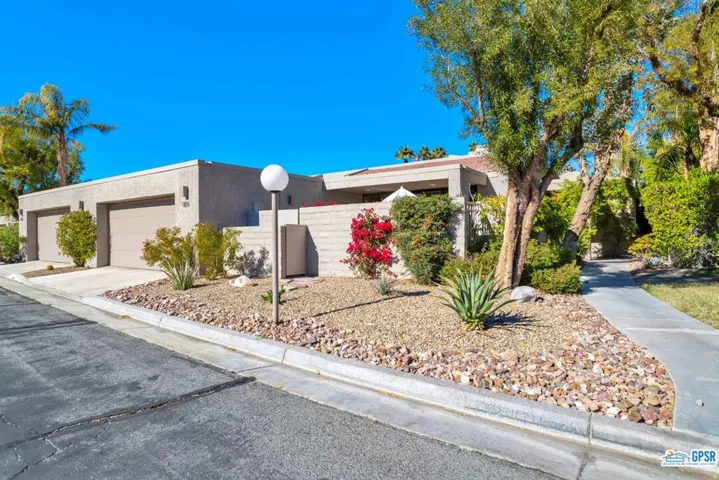 984 Sundance Circle, Palm Springs, California 92262