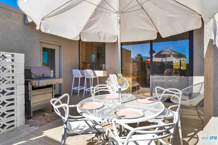 984 Sundance Circle, Palm Springs, California 92262