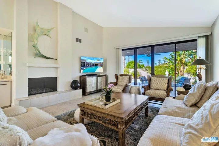 984 Sundance Circle, Palm Springs, California 92262