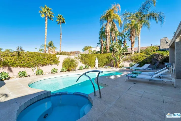 984 Sundance Circle, Palm Springs, California 92262