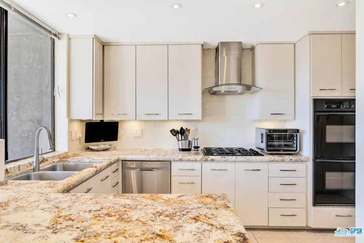 984 Sundance Circle, Palm Springs, California 92262