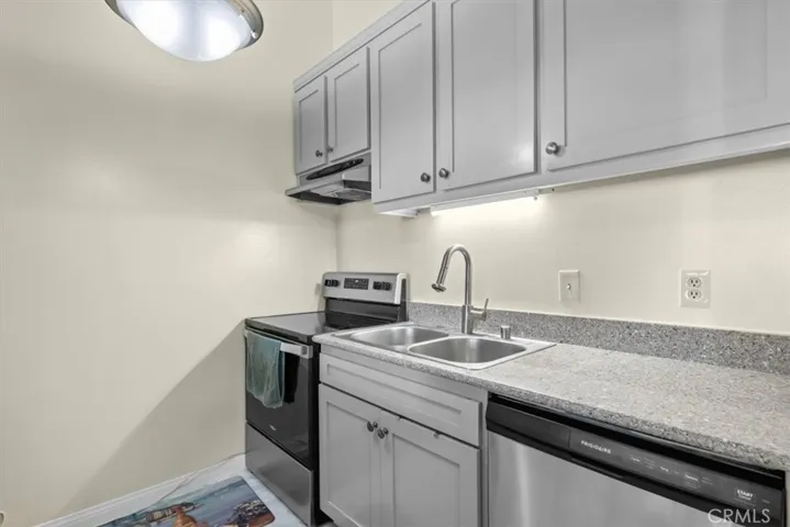 830 Camino Real 203, Redondo Beach, California 90277