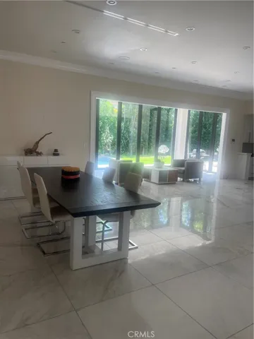 5328 Alcove Avenue, Valley Village, California 91607