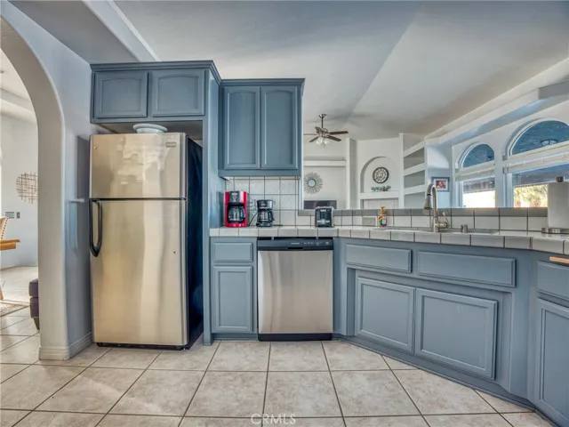 39519 Mountain View Road, Yermo, California 92398