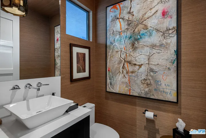 Guest Downstairs Bathroom