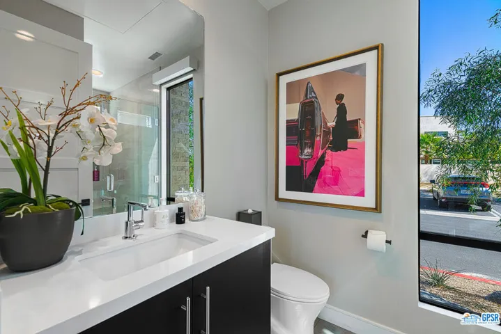 Casita Bathroom