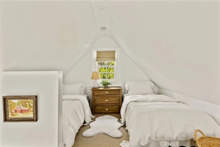 25660 Lo Lane, Twin Peaks, California 92391