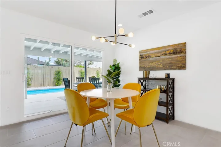 4184 E Calle San Raphael, Palm Springs, California 92264