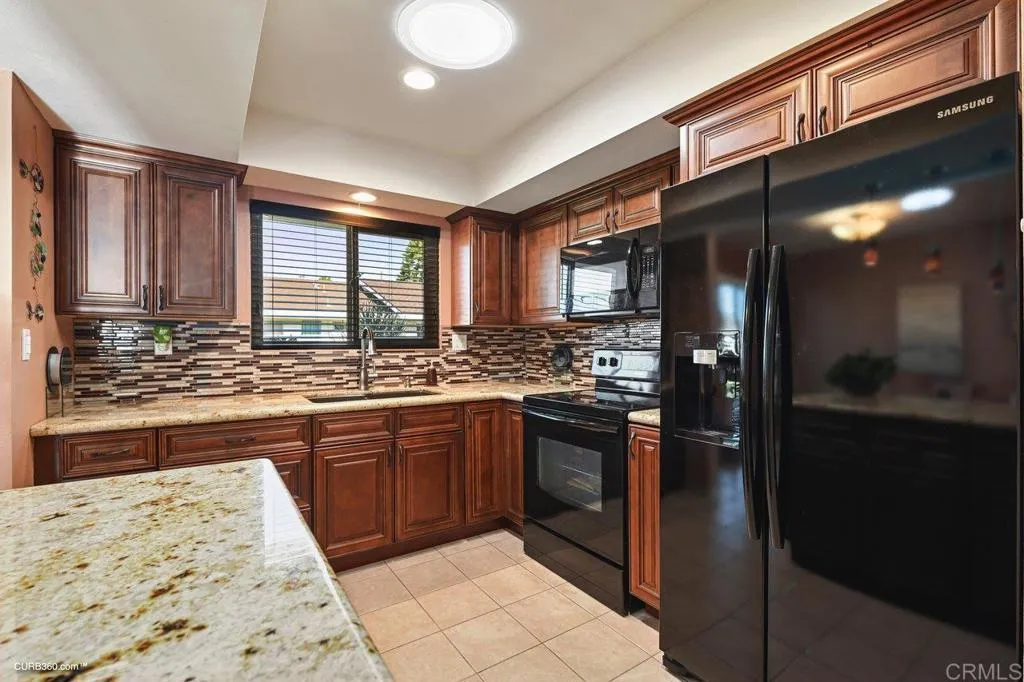 3755 Vista Campana N 45, Oceanside, California 92057 home-pic-12