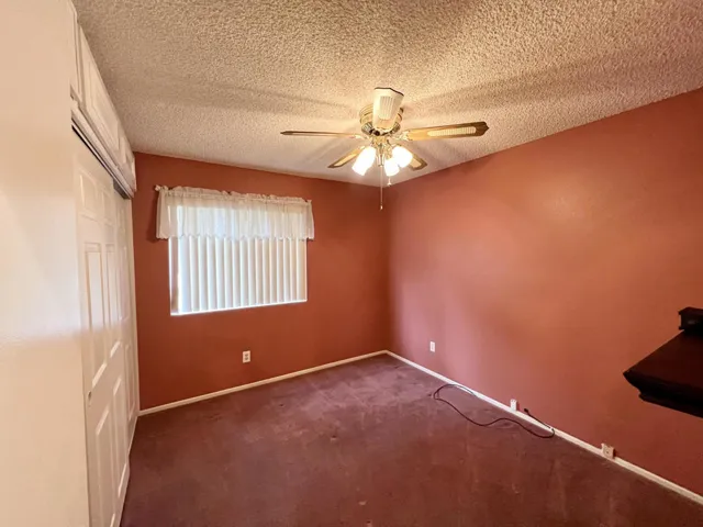 2 BR
