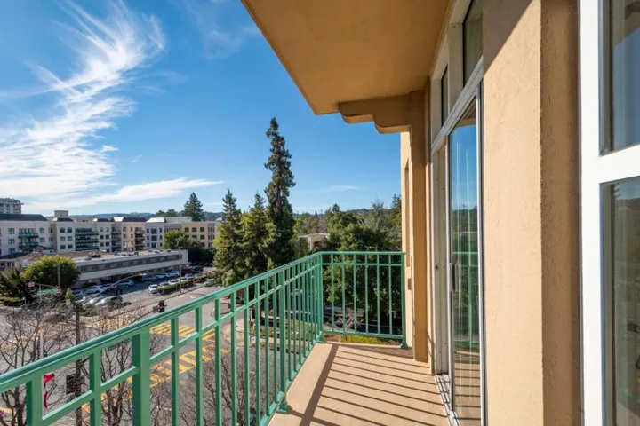 1 Baldwin Avenue 516, San Mateo, California 94401
